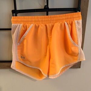 Under Armour XS Orange HEAT GEAR Loose Shorts Lightweight and Comfortable